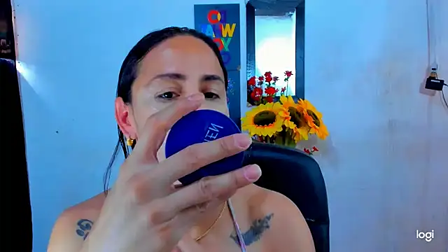 Snapshot of juanblakbigcock chatting on 06/04/26, 03:28 juanblakbigcock online show from 06/04/26, 03:28