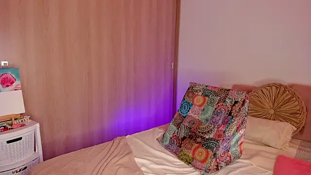 Snapshot of Lady_lacey05 chatting on 04/29/26, 11:22 Lady lacey05 online show from 04/29/26, 11:22