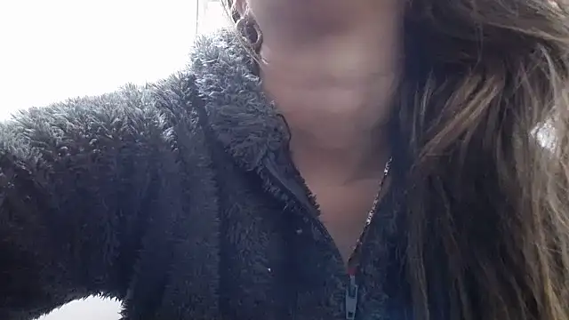 Luna girlhot  online show from 02/05/26, 04:36