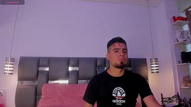 PittAndLunaa online show from 02/19/26, 12:24