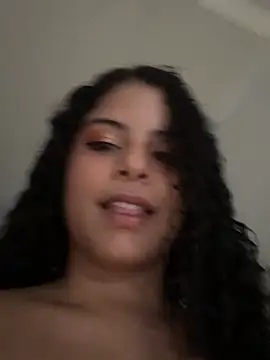 PittAndLunaa online show from 03/18/26, 01:35