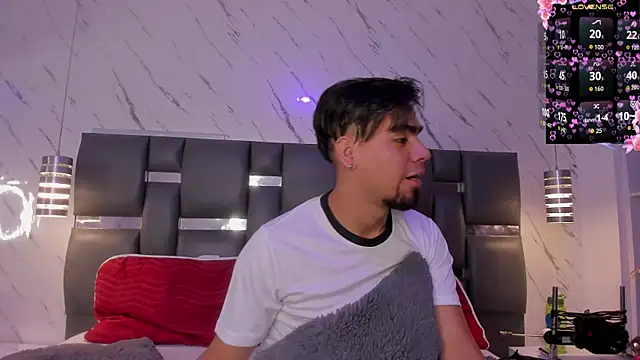 PittAndLunaa online show from 03/03/26, 12:34