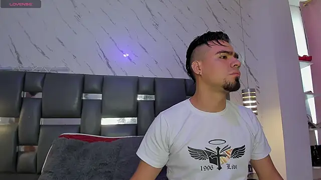 PittAndLunaa online show from 03/31/26, 12:29