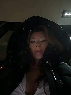 jackelinuh online show from 03/03/26, 10:50