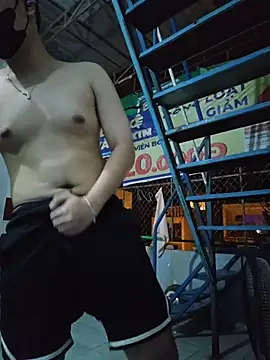 xboyvn9 online show from 02/05/26, 03:52