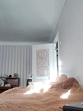 emeli moon online show from 03/07/25, 02:23