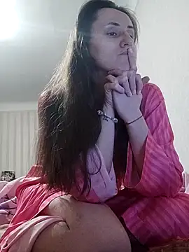 emeli moon online show from 03/08/25, 07:42