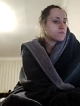 emeli moon online show from 03/03/25, 07:17