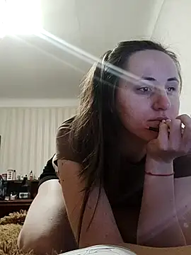 emeli moon online show from 02/19/25, 09:25