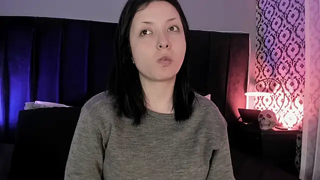 Snapshot of Adeelinee chatting on 06/01/26, 07:57 Adeelinee online show from 06/01/26, 07:57
