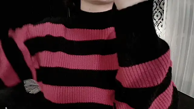 Adeelinee online show from 10/23/25, 07:56