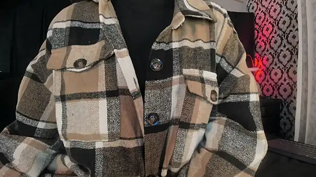 Adeelinee online show from 01/10/26, 07:42