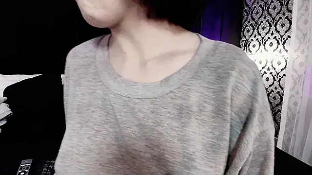 Adeelinee online show from 11/01/25, 07:52