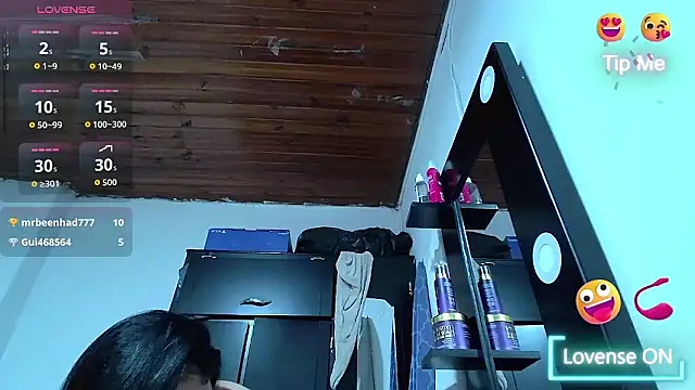 white sexy  online show from 03/11/26, 12:32