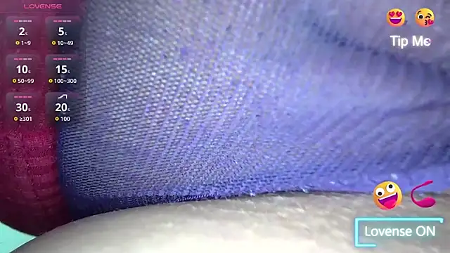 white sexy  online show from 03/28/26, 10:44