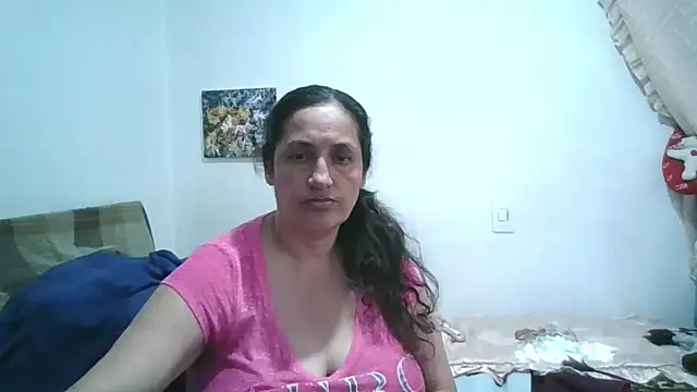 Snapshot of ximenajimenez chatting on 05/19/26, 10:17 ximenajimenez online show from 05/19/26, 10:17