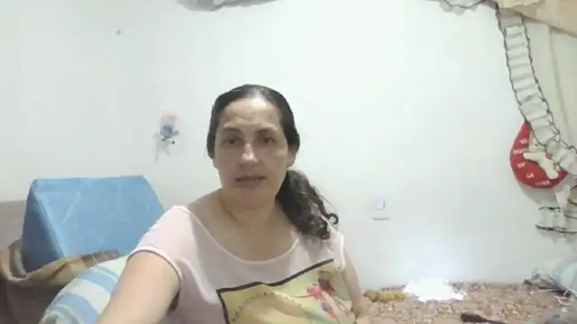 Snapshot of ximenajimenez chatting on 09/12/25, 11:04 ximenajimenez online show from 09/12/25, 11:04