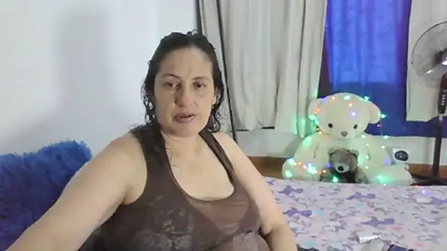 ximenajimenez online show from 12/17/25, 10:04