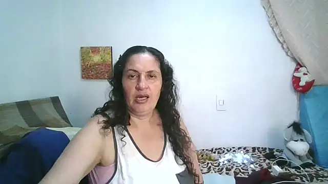 Snapshot of ximenajimenez chatting on 04/17/26, 10:23 ximenajimenez online show from 04/17/26, 10:23