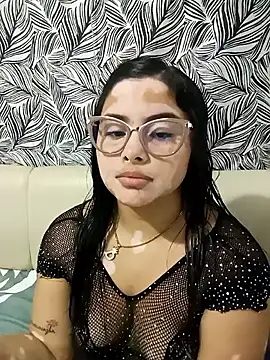 Snapshot of Shirley_23 chatting on 03/01/26, 03:17 Shirley 23 online show from 03/01/26, 03:17