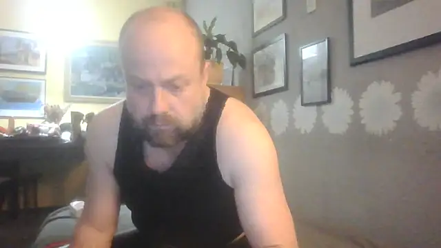Snapshot of Prehistorixxx2686 chatting on 05/17/26, 04:51 Prehistorixxx2686 online show from 05/17/26, 04:51
