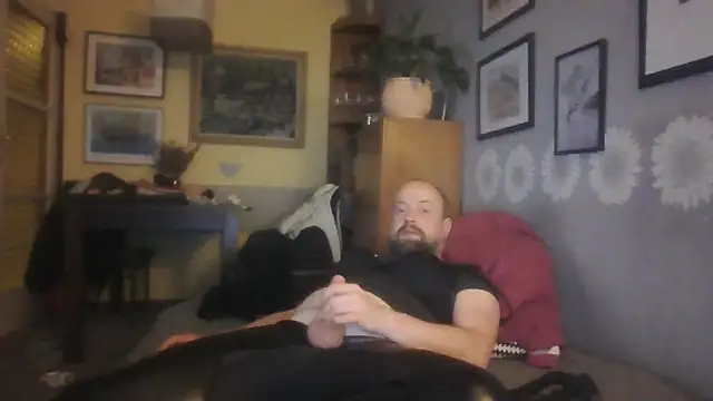 Snapshot of Prehistorixxx2686 chatting on 05/18/26, 04:07 Prehistorixxx2686 online show from 05/18/26, 04:07