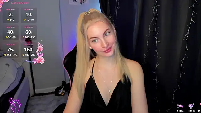 Snapshot of Kimmy_powell chatting on 02/25/26, 02:45 Kimmy powell online show from 02/25/26, 02:45