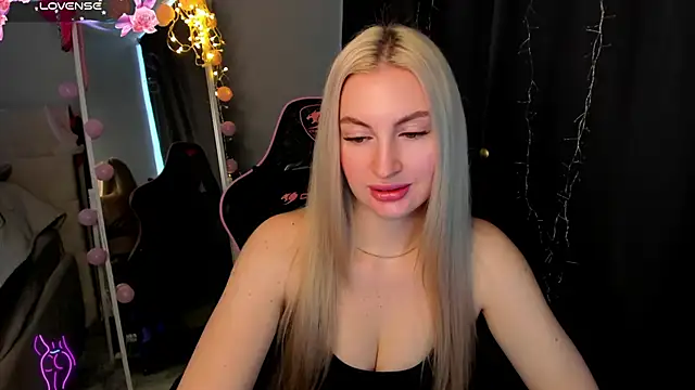 Kimmy powell online show from 03/30/26, 02:46