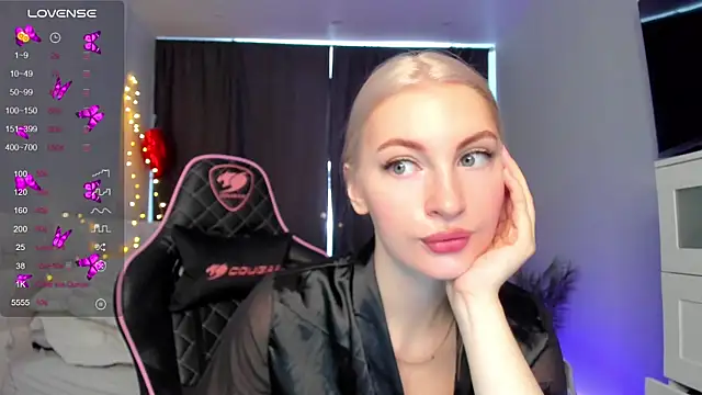 Kimmy powell online show from 09/13/25, 05:07