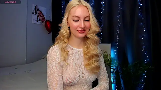 Kimmy powell online show from 10/07/25, 03:40