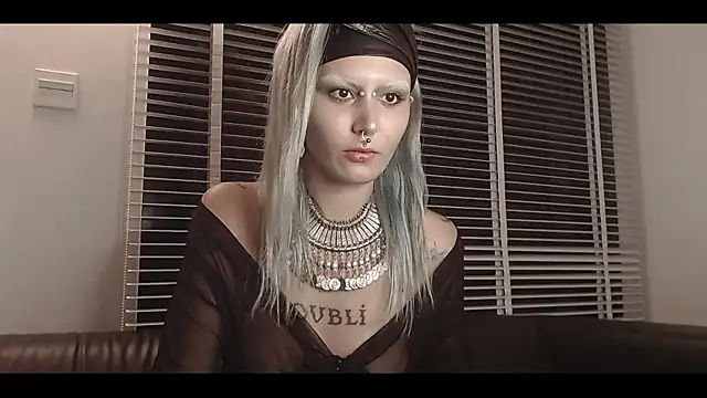 god x girl online show from 05/30/26, 08:36
