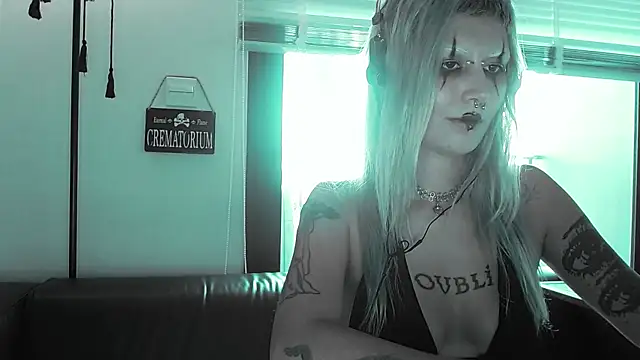 god x girl online show from 05/15/26, 11:03