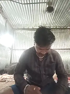 Snapshot of Kartik_bbc_indian chatting on 10/04/25, 09:11 Kartik bbc indian online show from 10/04/25, 09:11