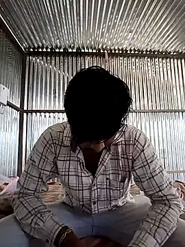 Snapshot of Kartik_bbc_indian chatting on 01/12/25, 08:46 Kartik bbc indian online show from 01/12/25, 08:46