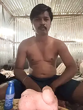 Snapshot of Kartik_bbc_indian chatting on 11/30/25, 09:32 Kartik bbc indian online show from 11/30/25, 09:32