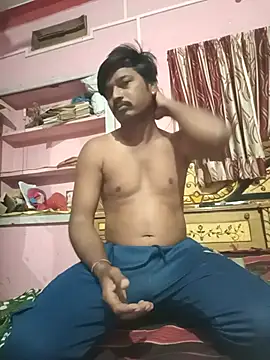 Snapshot of Kartik_bbc_indian chatting on 11/30/25, 11:05 Kartik bbc indian online show from 11/30/25, 11:05