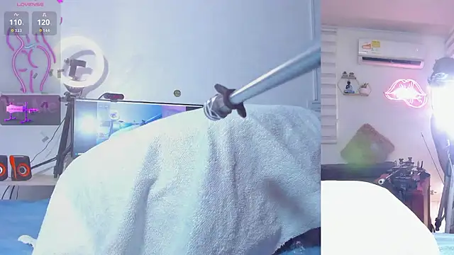 Abigail Girl   online show from 02/01/26, 05:00