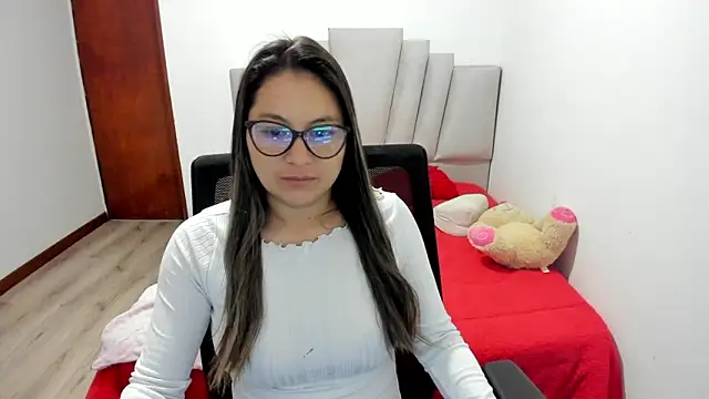 samantha  wilson online show from 04/12/26, 11:02