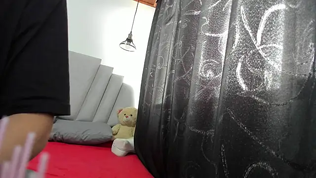 samantha  wilson online show from 11/24/25, 02:28