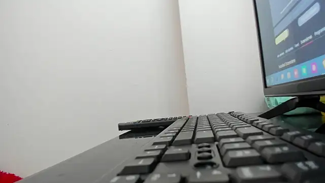 samantha  wilson online show from 12/17/25, 03:06