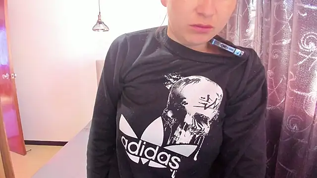 samantha  wilson online show from 11/07/25, 01:15