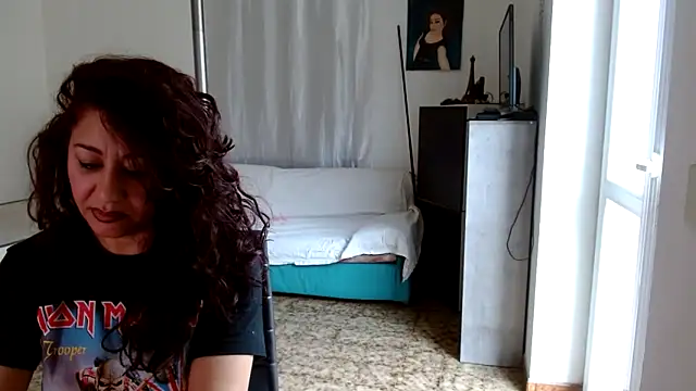 danasantoreal online show from 02/12/26, 08:47