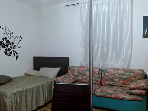 danasantoreal online show from 11/18/25, 08:17