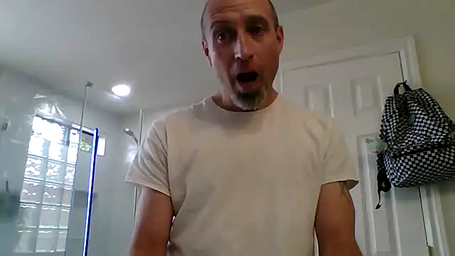 El Gizmo online show from 05/04/26, 09:28