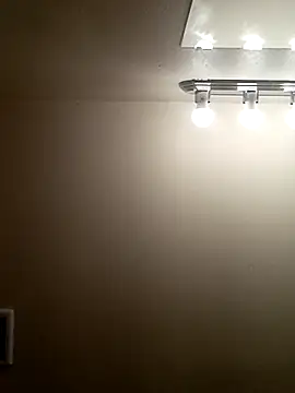 Snapshot of El_Gizmo chatting on 03/21/25, 03:57 El Gizmo online show from 03/21/25, 03:57