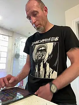 El Gizmo online show from 03/01/26, 10:32