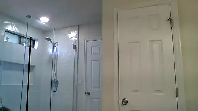 El Gizmo online show from 04/08/26, 05:58