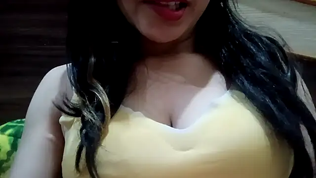 Snapshot of Jatti_punjab_di chatting on 04/23/26, 07:37 Jatti punjab di online show from 04/23/26, 07:37