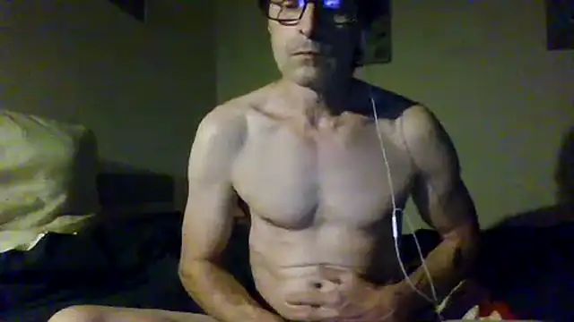 Snapshot of sebindo46 chatting on 11/07/25, 10:57 sebindo46 online show from 11/07/25, 10:57