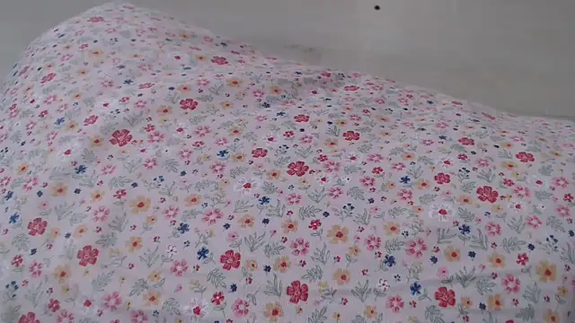 CRISTIINA37 online show from 04/09/26, 12:33